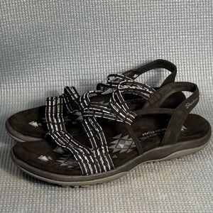 Skechers Women's Reggae Slim Stretch Appeal‎ Slingback Sandals Size 10